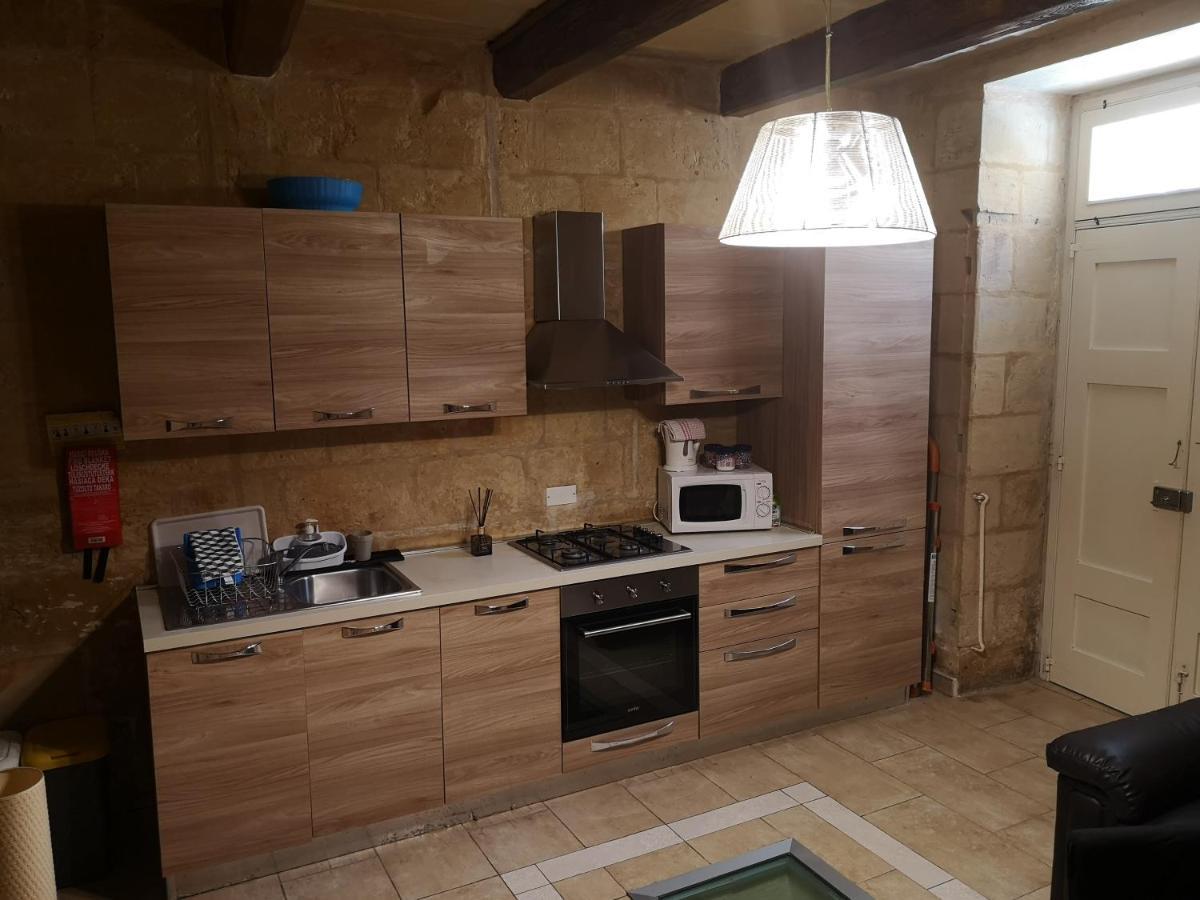 Вилла Two Gate Town House Сенглея Экстерьер фото