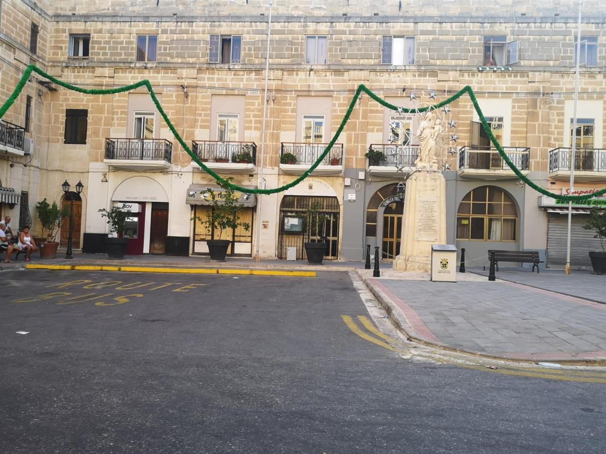 Вилла Two Gate Town House Сенглея Экстерьер фото